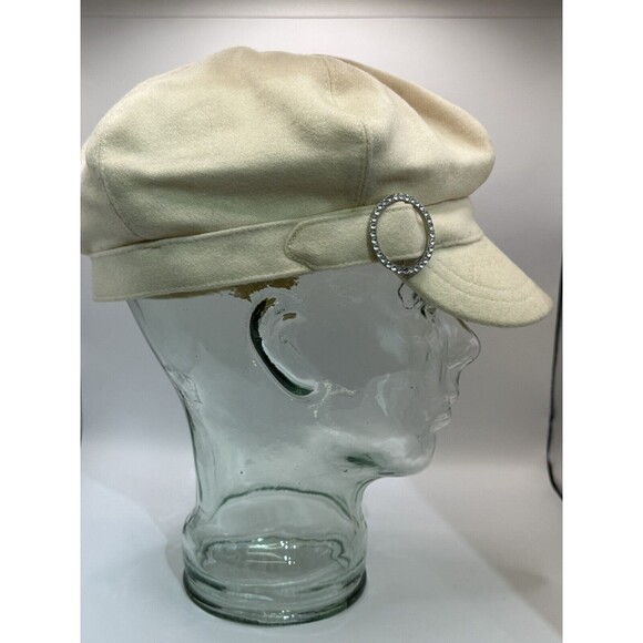 Vintage 1960s Cream Style Peaked Hat Cap Rhinestone Pin Detail - Picture 2 of 7